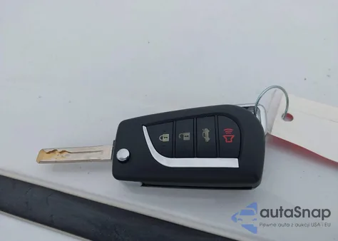 2019 Toyota Camry Le z USA, uszkodzony, nr VIN 4T1B11HK1KU807183